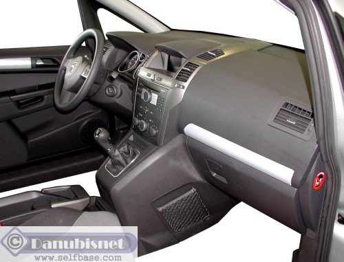 Opel Zafira Ii Innenraum Informationen Fotos Und Daten Zu Turverkleidung Instrumententafel Und Vieles Mehr Selfbase Com